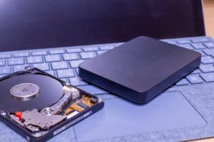 なぜパソコンのデータ消去が必要なのか？消去しなかった場合のリスク